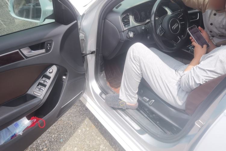 Used Audi A4L 2015 35 TFSI Automatic Standard Model Driver Seat