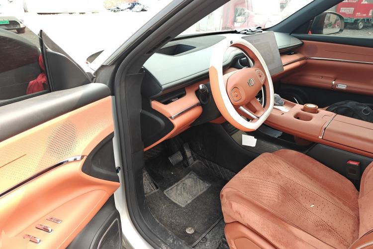 Used CHANGAN NEVO Q07 2025 145 Zun Yao Trim
