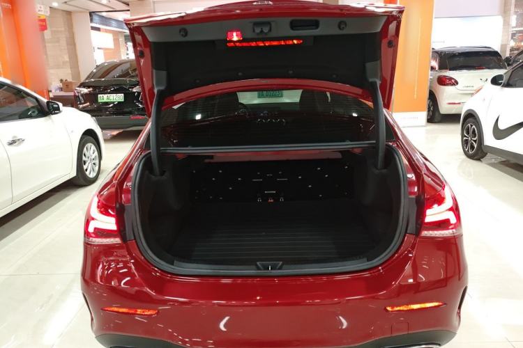 Used Mercedes-Benz A-Class 2020 Restyled A 200 L Sport Sedan Fashion Version