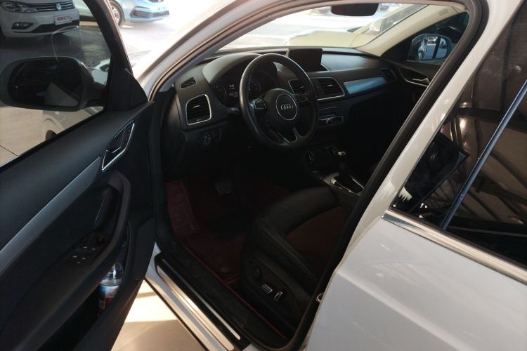 Used Audi Q3 2018 30th Anniversary Edition 30 TFSI Fashion Model
