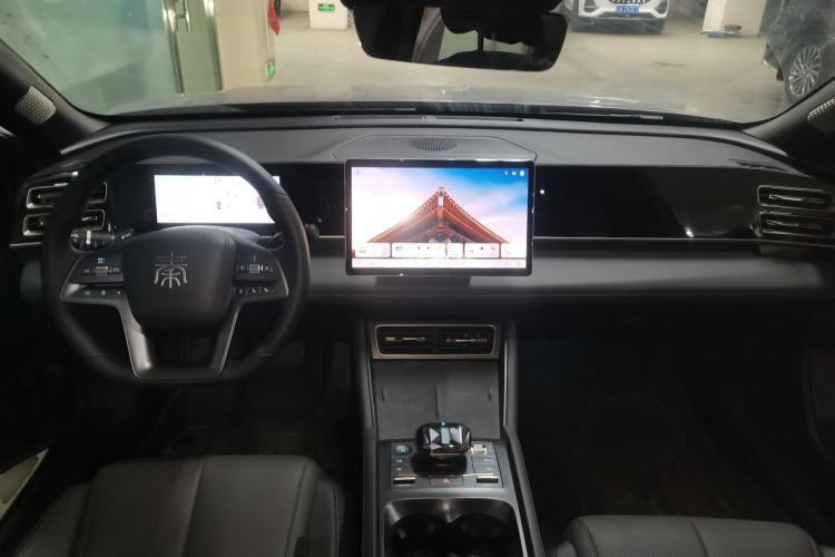 Used BYD Qin L 2025 DM-i Smart Drive 120KM Superior Model