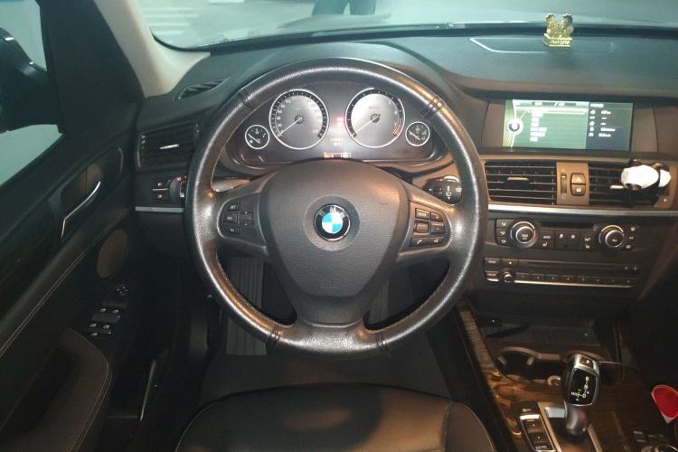 Used BMW X3 2012 xDrive20i Luxury Model Steering Wheel