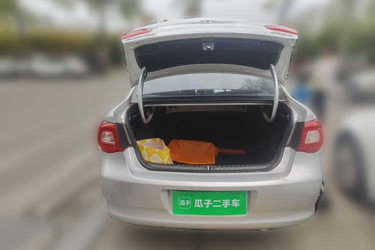 Used Volkswagen Bora 2011 1.6L Manual Fashion Edition
