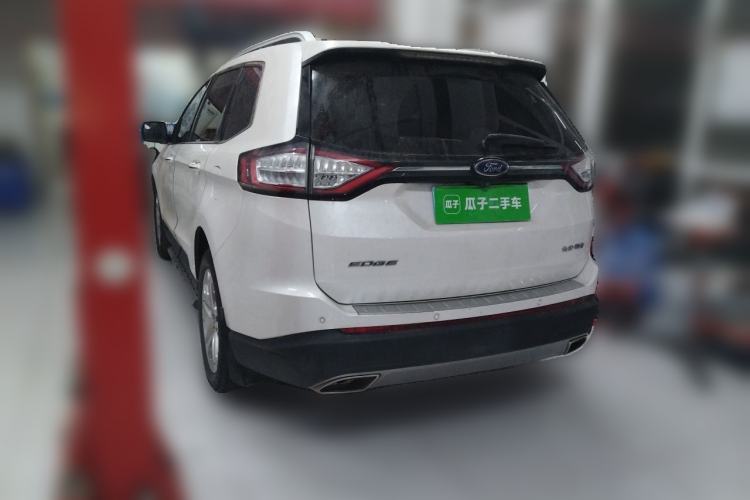 Used Ford Edge 2016 EcoBoost 245 Two-Wheel-Drive Titanium 7-Seater Rear Left 45 Deg