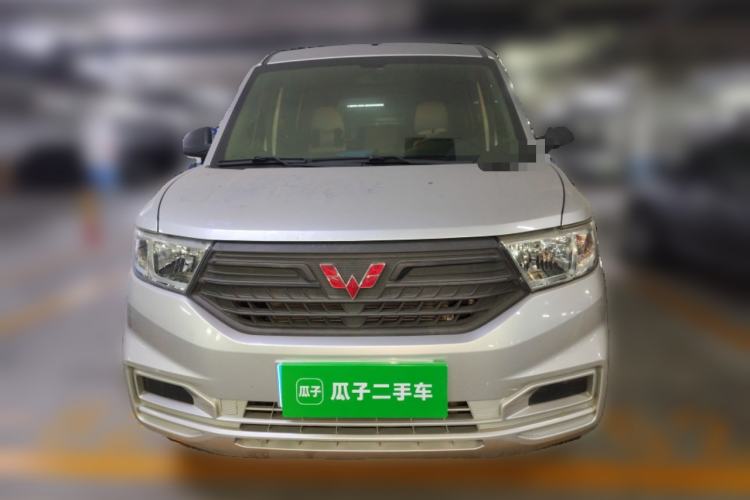 Used Wuling Hongguang V 2019 1.5L Jingqu Version China VI LAR Front