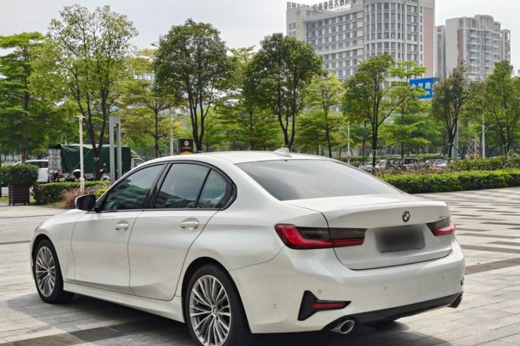 Used BMW 3 Series 2020 320i Sport Package
