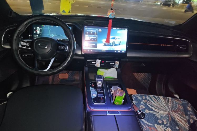 Used GAC Trumpchi GS8 2022 Flagship Series 2.0 TGDI Four-Wheel Drive Luxury Smart Connectivity Version (7 Seats)
