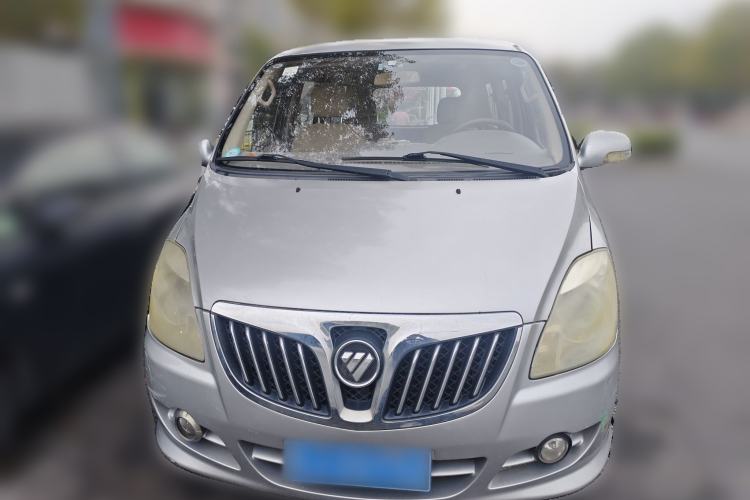 Used Foton MP-X E 2014 2.0L Wealth Express Classic Edition 4G63 Front