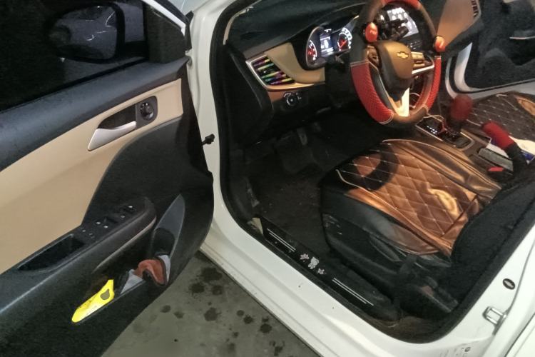 Used Chevrolet Monza 2021 320 Automatic Enjoyment Sunroof Edition