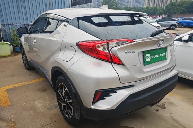 Used Toyota C-HR 2020 2.0L Leading Edition
