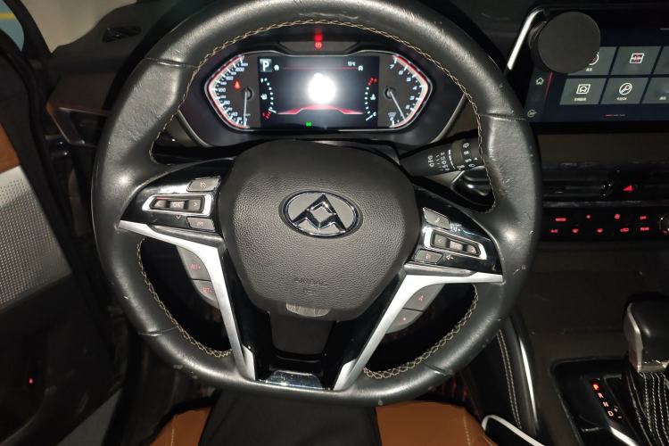 Used SAIC MAXUS D90 2017 2.0T Automatic All-Wheel Drive Sirius
