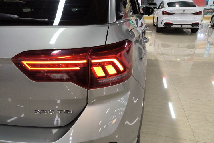 Used Volkswagen T-ROC 2020 230TSI DSG Two-Wheel Drive Advanced Version Right Rear Taillight