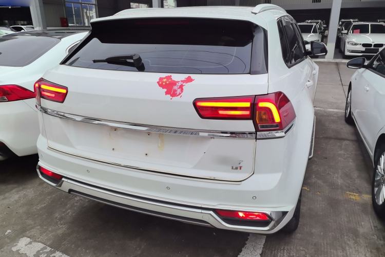 Used Zotye Domy X7 2017 1.8T DCT Prestige Model
