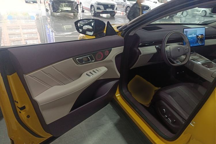 Used Deepal S07 2026 230Ultra with Huawei Qiankun ADS SE Edition Driver Seat