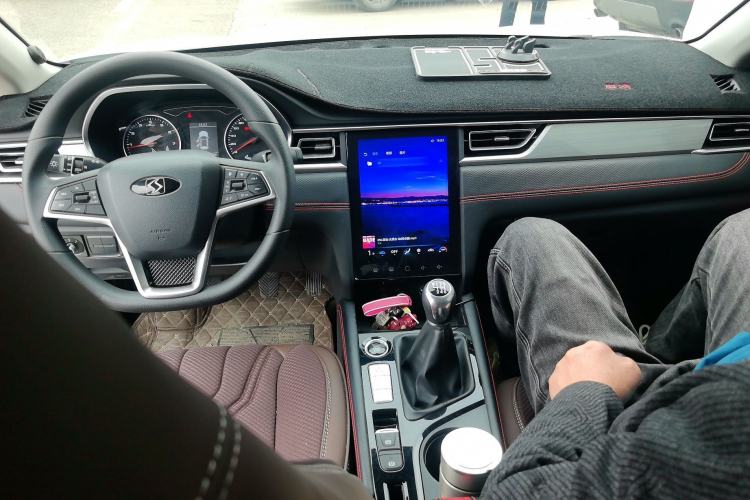 Used SOL A5 2021 1.5T Manual Luxury Version Center Console