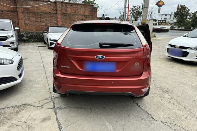 Used Ford Focus 2013 Hatchback Classic 1.8L Manual Base Model