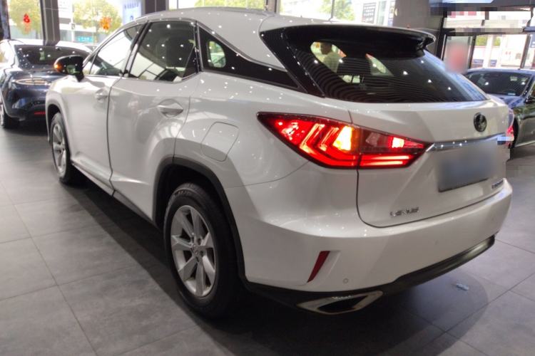 Used Lexus RX 2016 300 Two-Wheel Drive Elite Version China V Standard Exterior 2