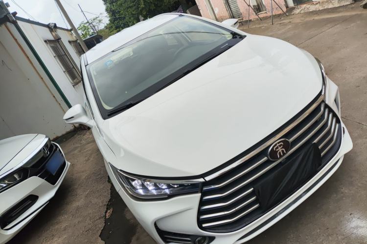 Used BYD Song MAX 2017 1.5T Manual Smart Connect Luxury 7-Seater
