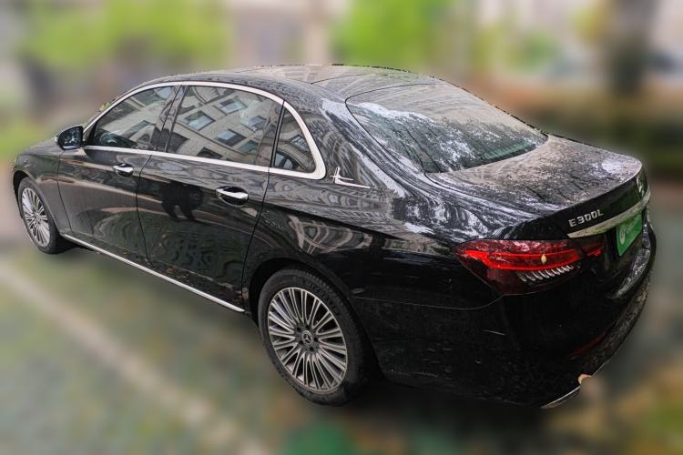 Used Mercedes-Benz E-Class 2023 Updated E 300 L Fashion Edition Rear Left 45 Deg