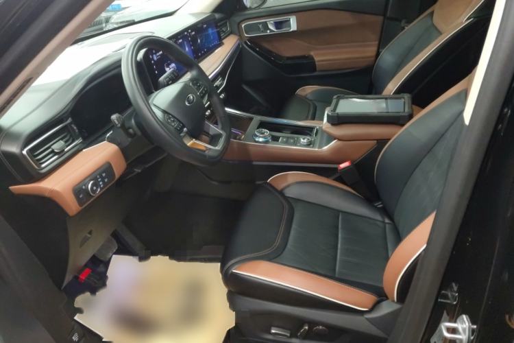 Used Ford Explorer 2023 EcoBoost 285 Four-Wheel Drive Titanium Edition 7-Seater