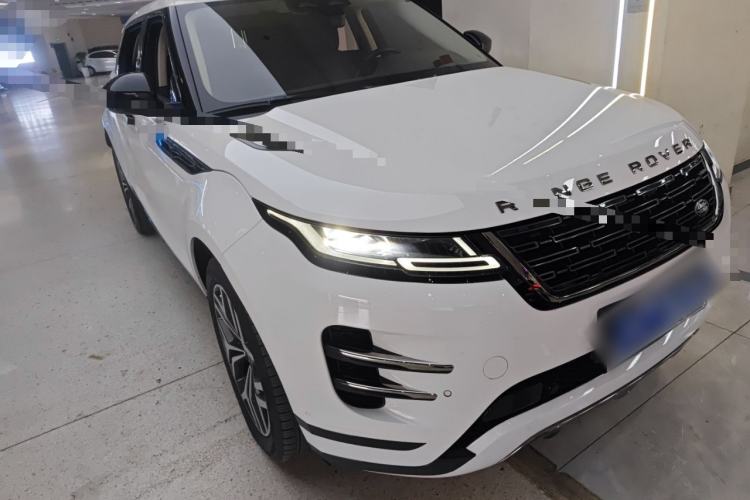 Used Land Rover Range Evoque 2024 Aurora L 249 PS Prestige Light-Chasing Edition Front Right 45 Deg