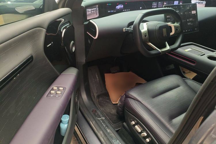 Used Avatr 07 2024 Max Extended-Range Four-Wheel Drive