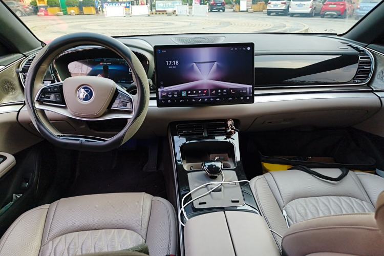 Used BYD Han 2024 DM-i Glory Edition 121KM Prestige Model
