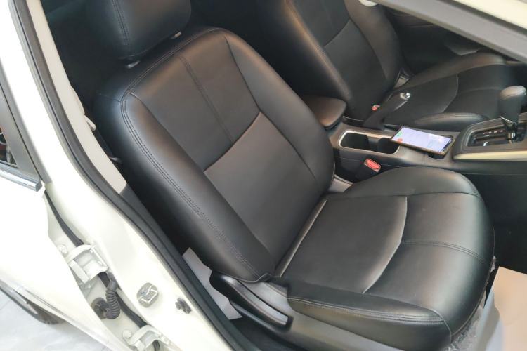 Used Nissan Sylphy 2024 Restyled Version 2 Classic 1.6XE CVT Comfort Edition Right Front Seat