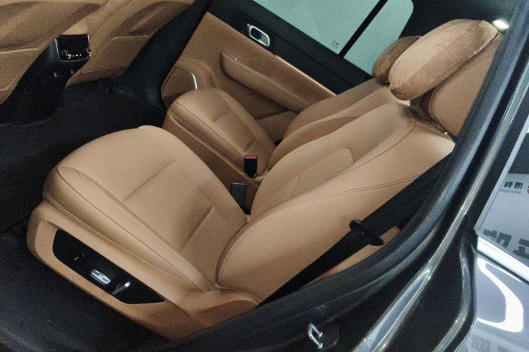 Used Li Auto ONE 2021 Extended-Range 6-Seater Version Left Rear Seat