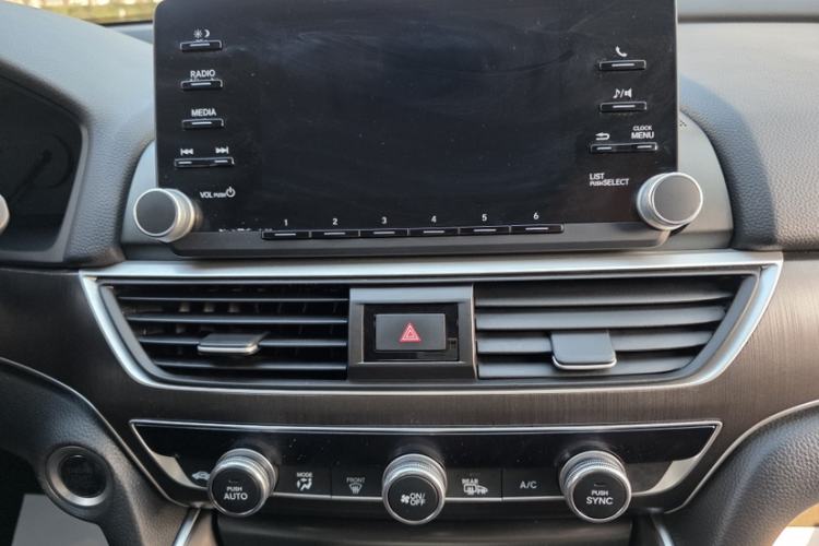 Used Honda Accord 2018 230TURBO Comfort Edition China VI Emission Standard