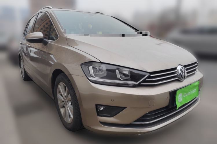 Used Volkswagen Golf Sportsvan 2018 230TSI Automatic Trend Edition Front Right 45 Deg