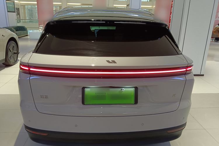 Used Li Auto i6 2025 Model Two-Wheel-Drive Standard Type Rear