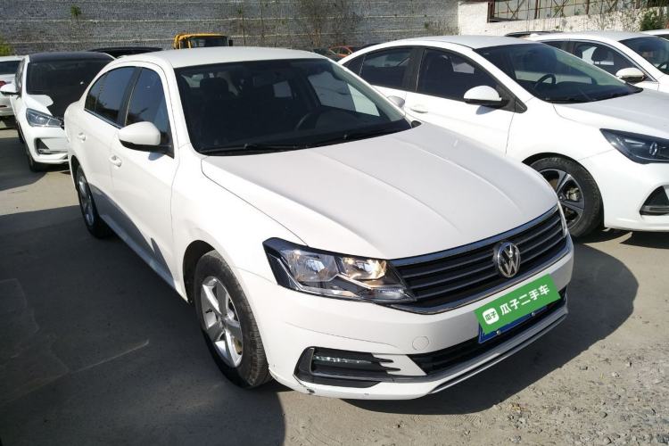 Used Volkswagen Lavida 2019 Lavida Start 1.5L Manual Fashion Edition China VI Standard Front Right 45 Deg