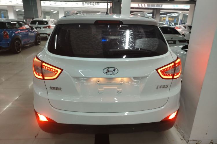 Used Hyundai ix35 2013 2.0L Automatic Two-Wheel Drive Smart GLS China IV Standard
