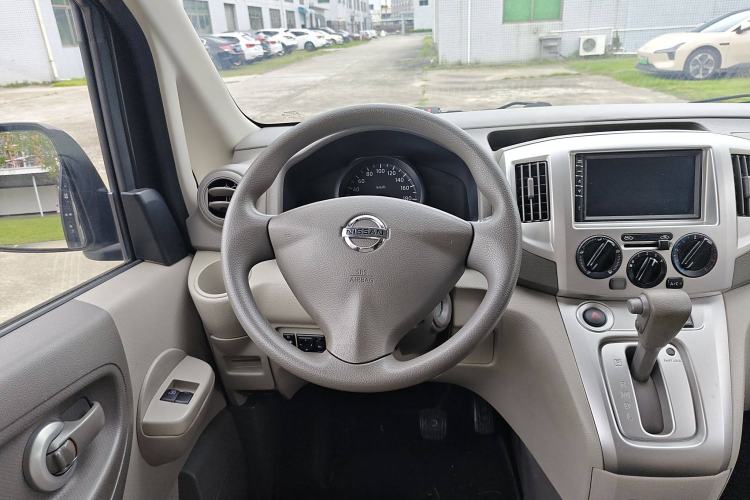 Used Nissan NV200 2018 1.6L CVT Luxury Model

