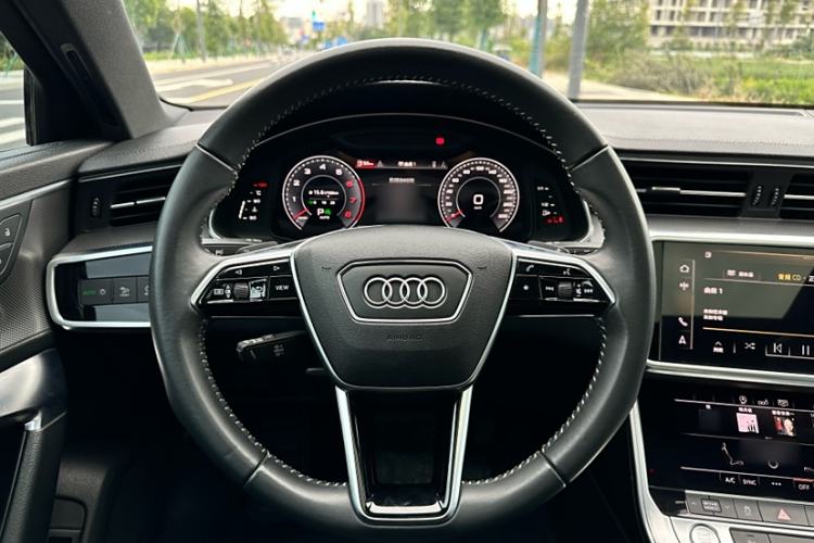 Used Audi A6L 2019 40 TFSI Luxury Dynamic Model

