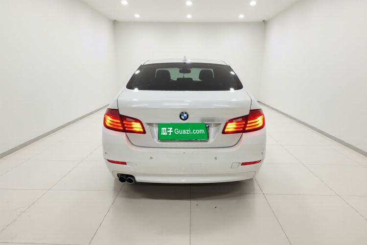 Used BMW 5 Series 2014 528Li Leading Model
