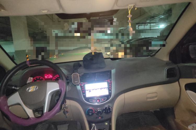 Used Hyundai Verna (older generation) 2011 Hatchback 1.4L Automatic Comfort Model GS