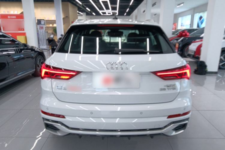 Used Audi Q3 2024 35 TFSI Fashion Dynamic Edition