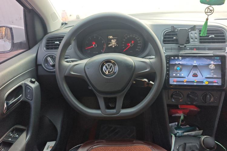 Used Volkswagen Polo 2014 1.4L Manual Fashion Edition