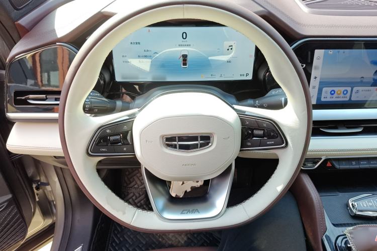 Used Geely Auto Monjaro L 2024 2.0TD High-Power Automatic Two-Wheel Drive Yunqi Version