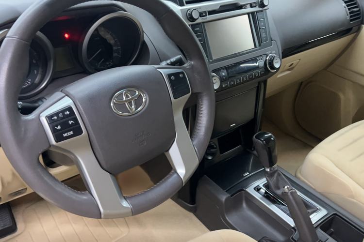 Used Toyota Prado  Interior 2