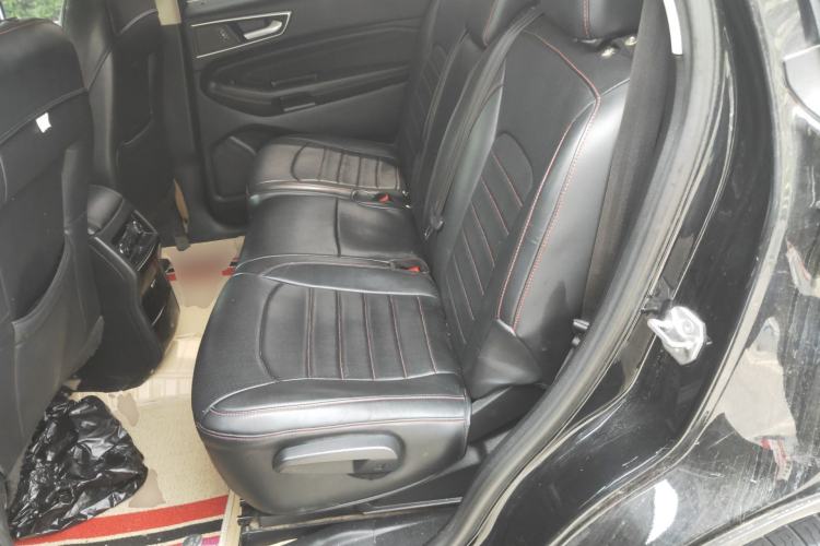 Used Ford Edge 2016 EcoBoost 245 Four-Wheel Drive Titanium Edition 7-Seater
