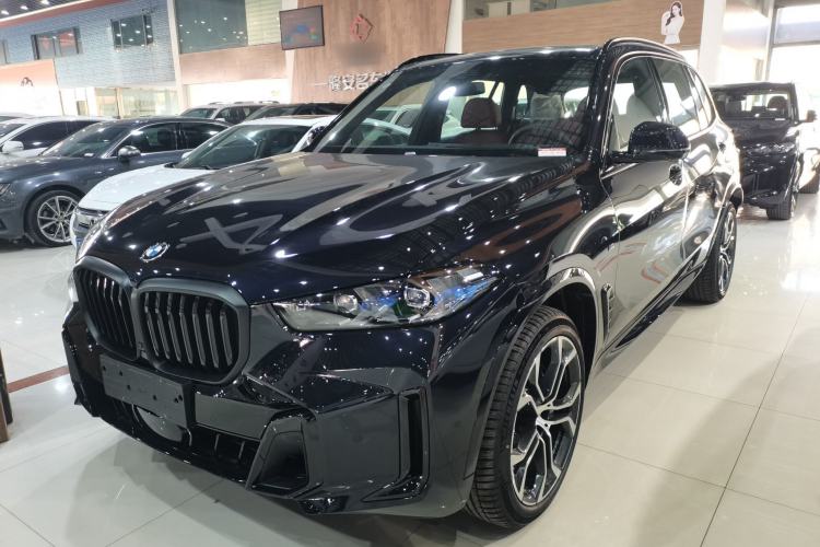Used BMW X5 2025 Model, xDrive 40Li M Sport Night Package