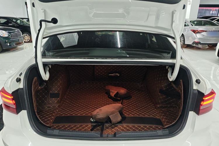 Used Volkswagen Lavida 2019 280TSI DSG Luxury Edition China VI Standard
