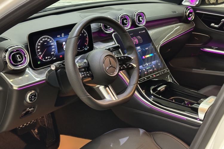 Used Mercedes-Benz C-Class 2024 Second Facelift C 260 L Sport Edition Interior 6