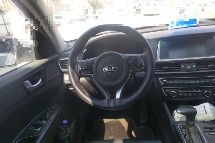 Used Kia K5 New Energy 2018 2.0L Smart Enjoyment Version Steering Wheel