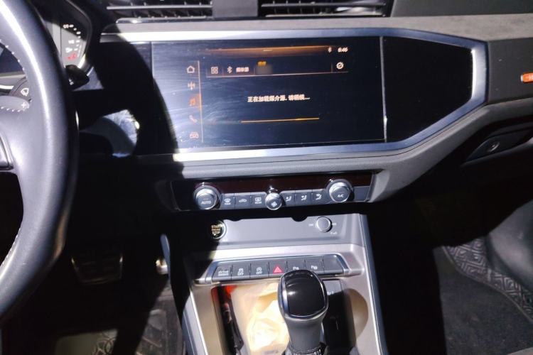 Used Audi Q3 2021 40 TFSI Fashion Dynamic Model
