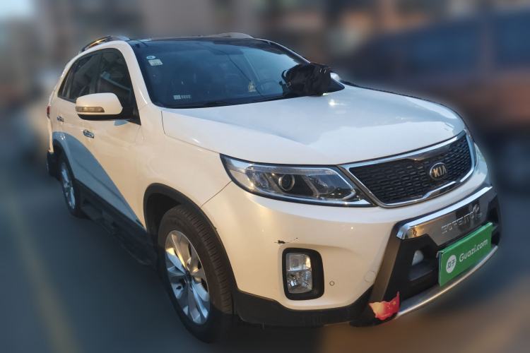 Used Kia Sorento 2013 2.2T 5-Seater Diesel Luxury Edition Front Right 45 Deg