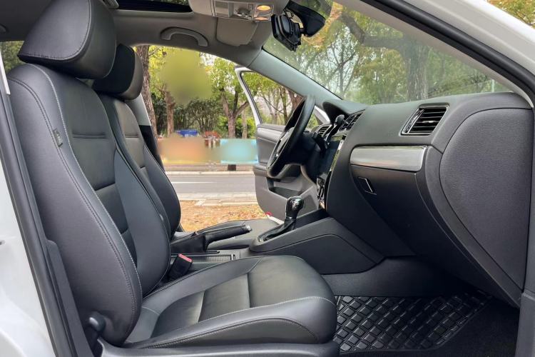 Used Volkswagen Sagitar 2018 180TSI DSG Prestige Edition Interior 5